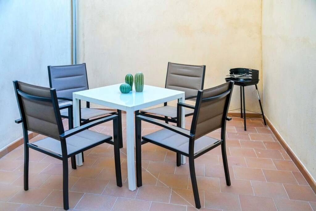 A - Apartamento elegante con piscina compartida Torrico Exterior foto